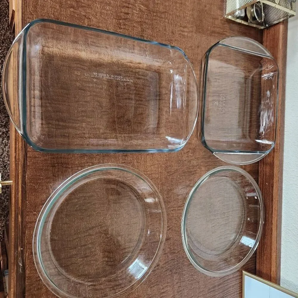 Anchor Hocking New clear glass casserole dishes pie plates rectangular